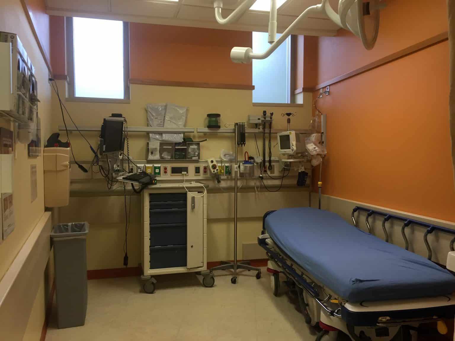 emergency pediatric clinic room