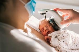 newborn hearing test, hearing loss, hard of hearing, hearing problems, signs of hearing loss, signs of hearing loss in adults and children
